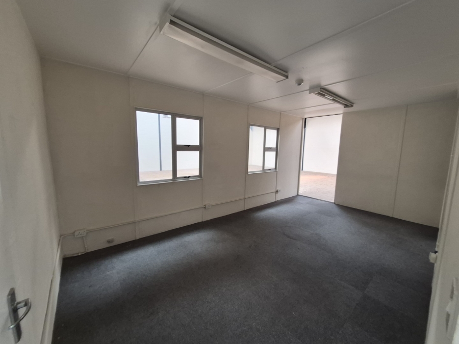 To Let Commercial Property for Rent in Maitland Western Cape